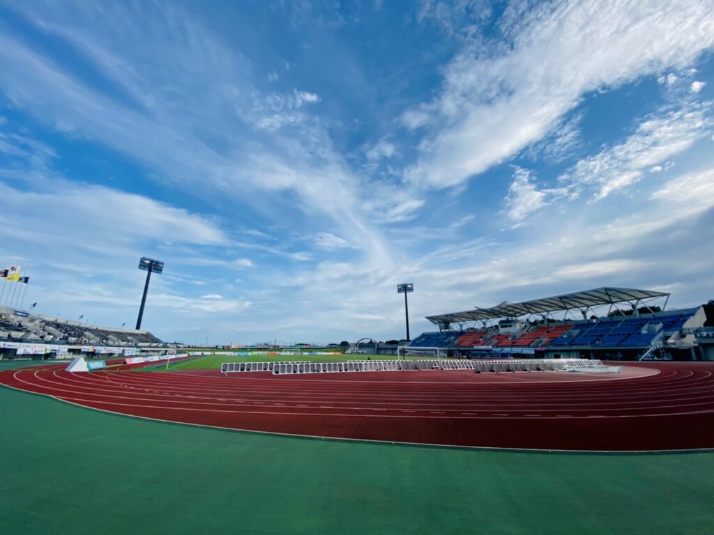 相模原ギオンスタジアム SC相模原 ビジター自由席からの眺め